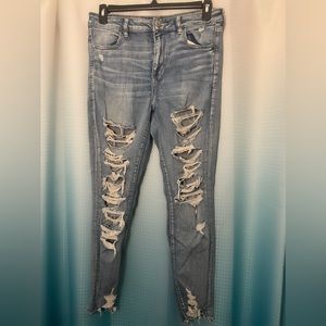 American Eagle “ne(x)t level stretch” distressed skinny jeans. size 16 REGULAR